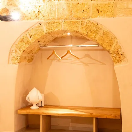 Alojamento de Acomodação e Pequeno-almoço Tine Bed & Relax 3*