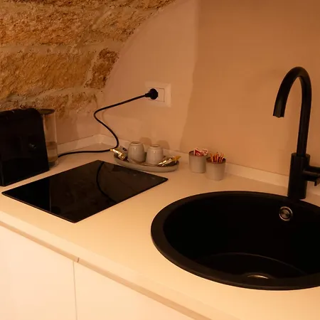 Alojamento de Acomodação e Pequeno-almoço Tine Bed & Relax 3*